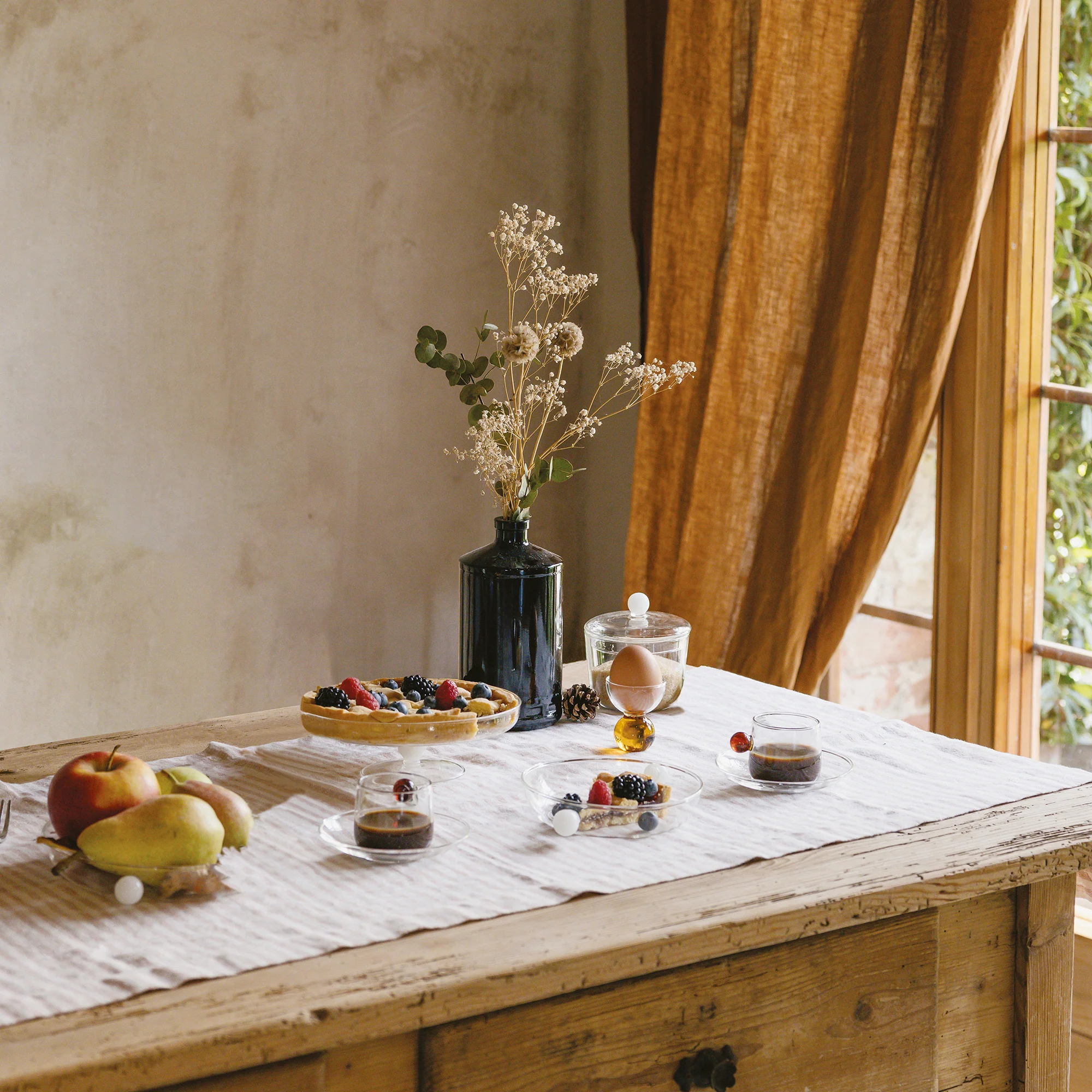 Bilia Large Serving Stand - Image 2