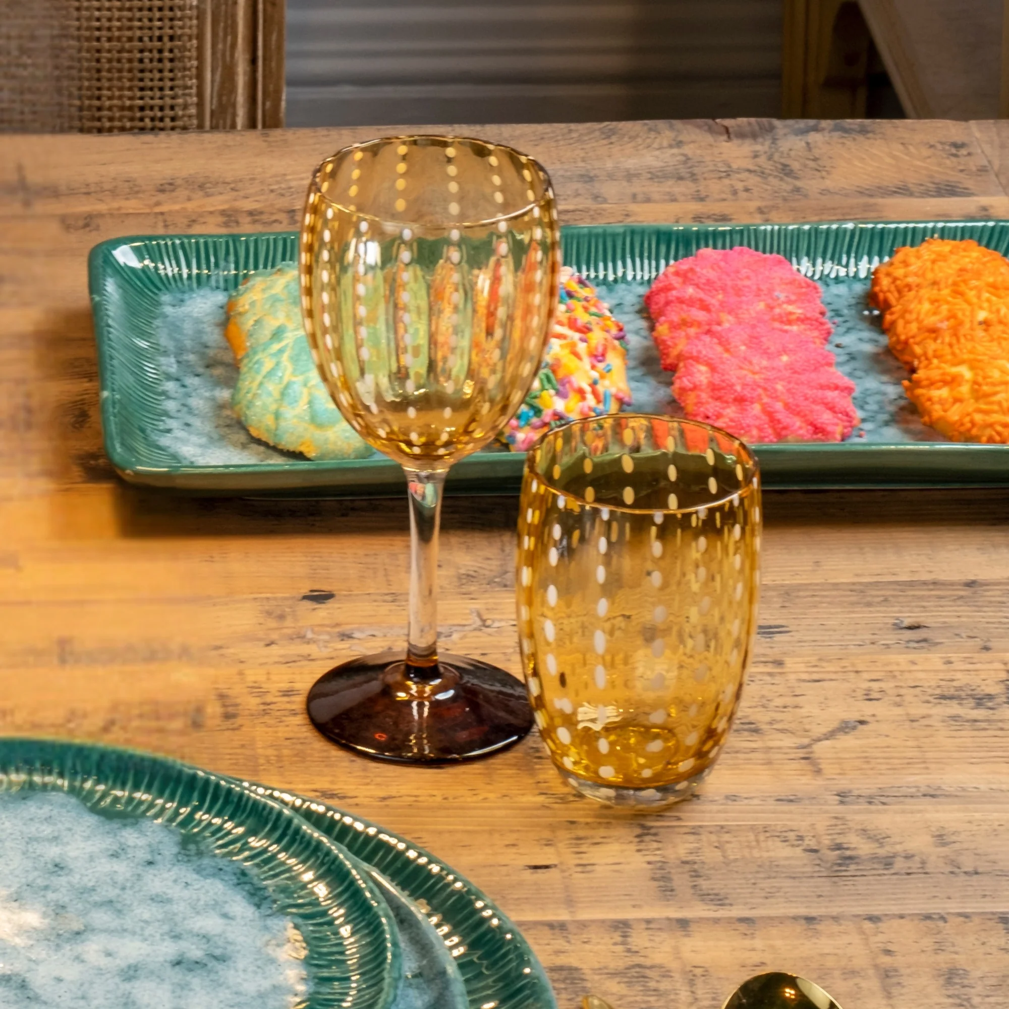 Perle Wine Goblet (Set of 2) - Image 6